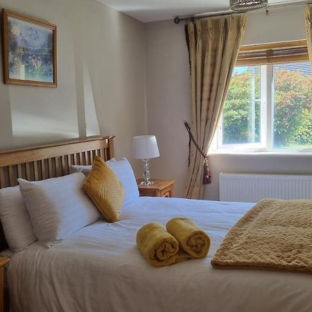 2 Bedroomed Ground Floor Apartment Kenmare Exterior foto