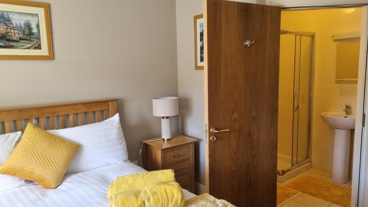 2 Bedroomed Ground Floor Apartment Kenmare Exterior foto